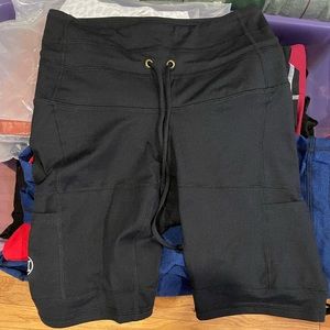 Size small salty honey shorts